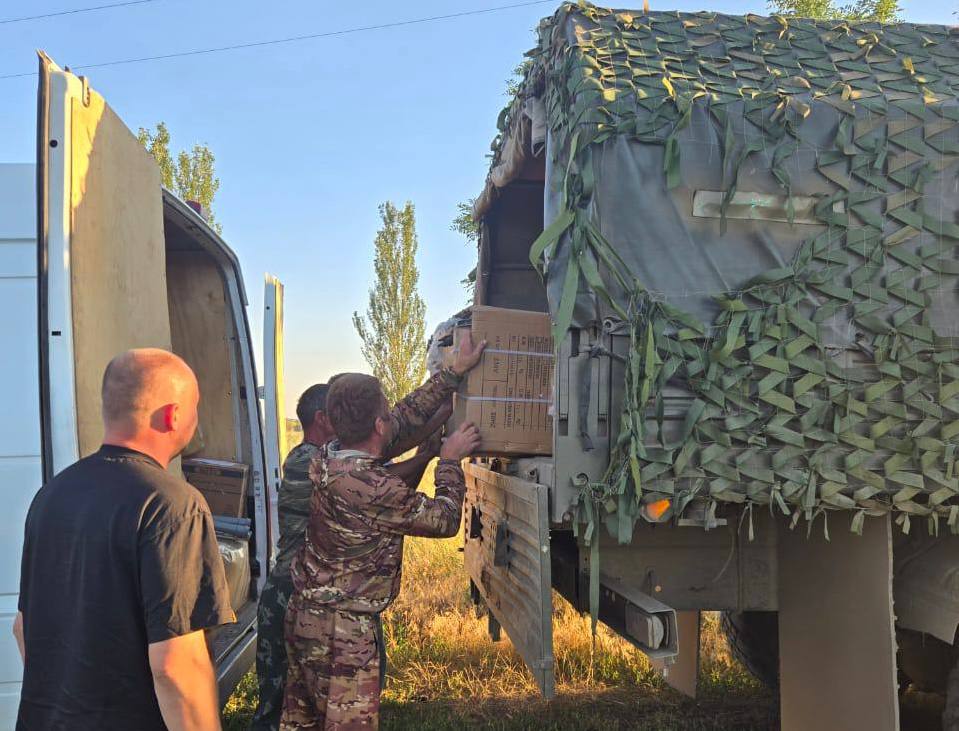 За две недели Кубанское казачье войско отправило в зону СВО около 100 тонн гуманитарной помощи, фото 5