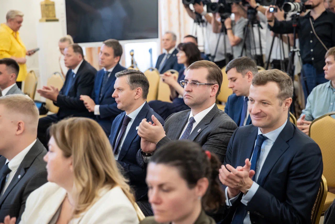 В МГИМО завершилась программа переподготовки ветеранов СВО, фото 8